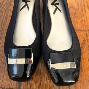 Women's Square-Toed Black Anne Klein Flats | Size 10 | Barely Worn